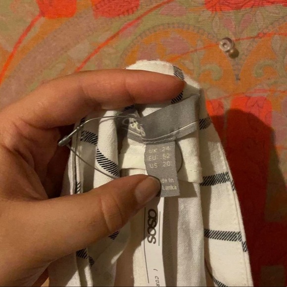 Plus size Line stripped Sunday best pants from ASOS in US 20 (UK 24) never worn - Picture 2 of 2
